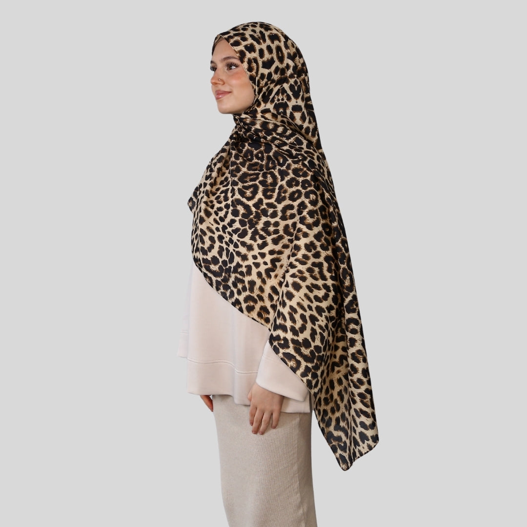 Cotton Leo