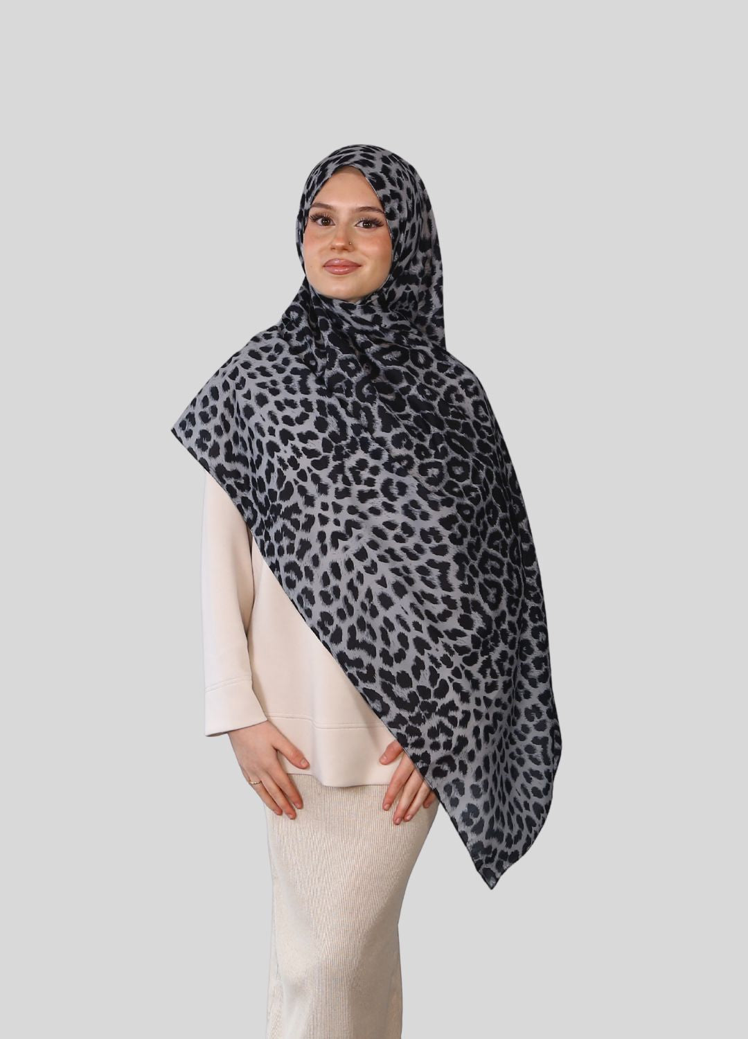 Cotton Leo